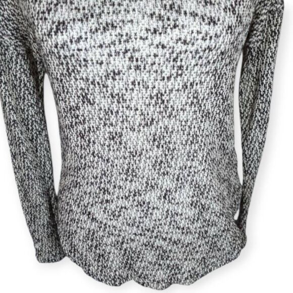 TEENBELL BLACK & BEIGE EMBELLISHED SHOULDER SWEATER SZ.S EUC. - Picture 3 of 7